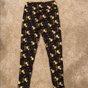 Cozy Lularoe leggings!